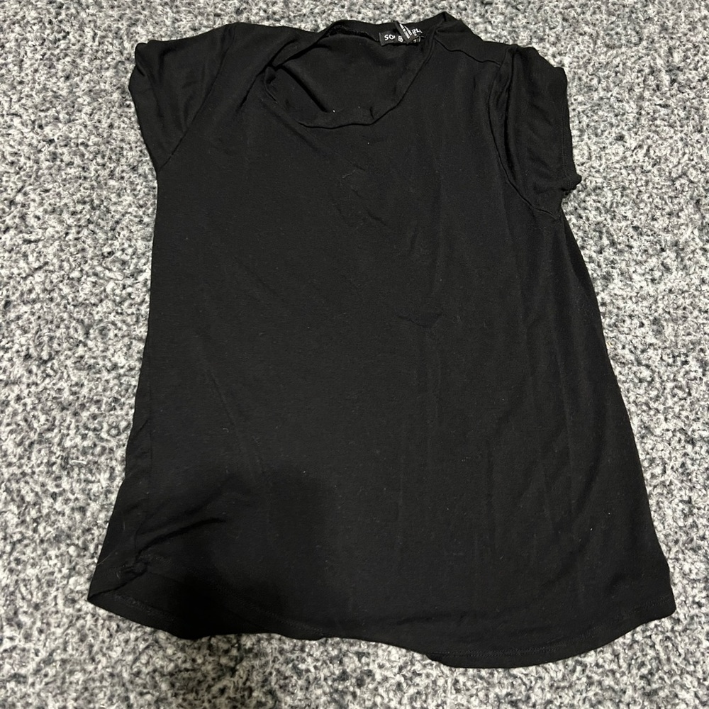 Basic tee